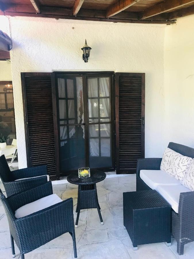 Sani Garden House Villa ภายนอก รูปภาพ